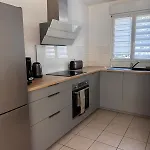 Maison Duplex 2 Au Calme-ocean-lac-nature 莱昂